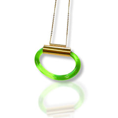 Emerald Harmony – Gold Necklace with Green Acrylic