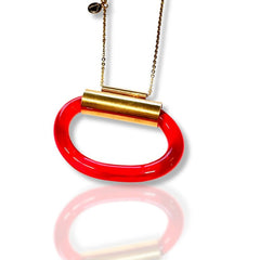 Scarlet Harmony – Gold Necklace with Red Acrylic