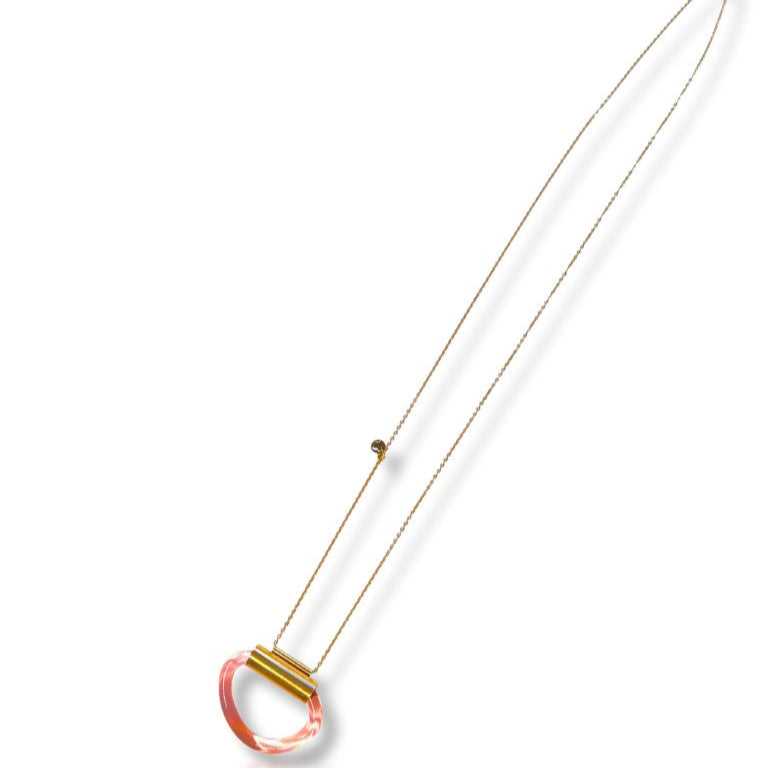 Blush Harmony – Gold Necklace with Pink Acrylic